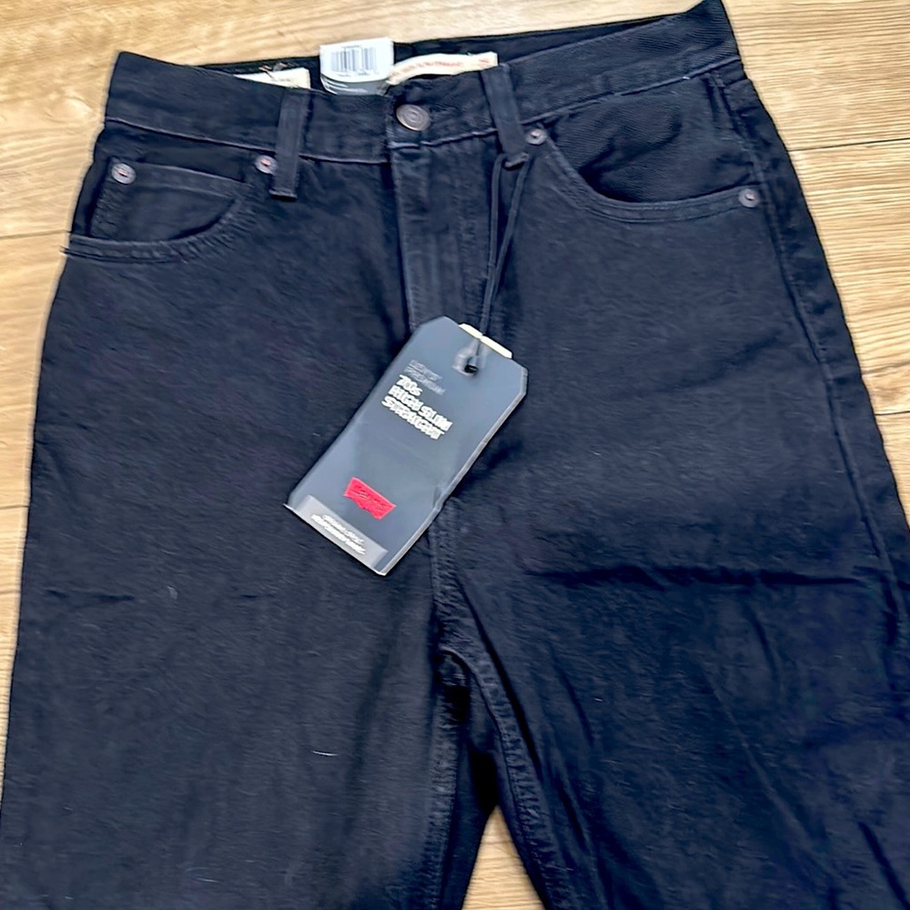 Levi's women’s Black Jeans